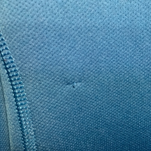 Full zip reservable Reebok tracking jacket - Picture 5 of 5